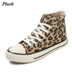 Winter Leopard Ankle Boots Women Plush Lining Lace-Up Canvas Shoes Woman Casual High-Top Shoes Fashion Sneakers Women Boots